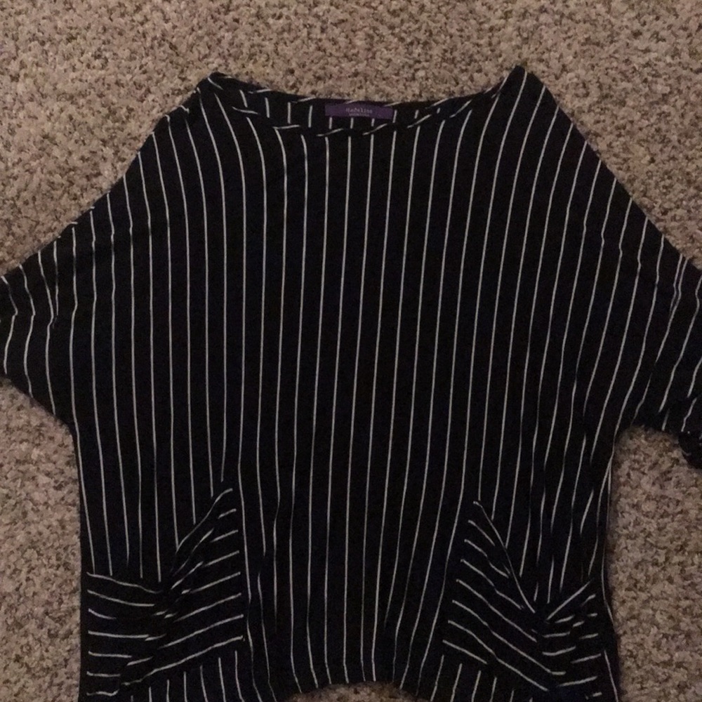Black pocket top